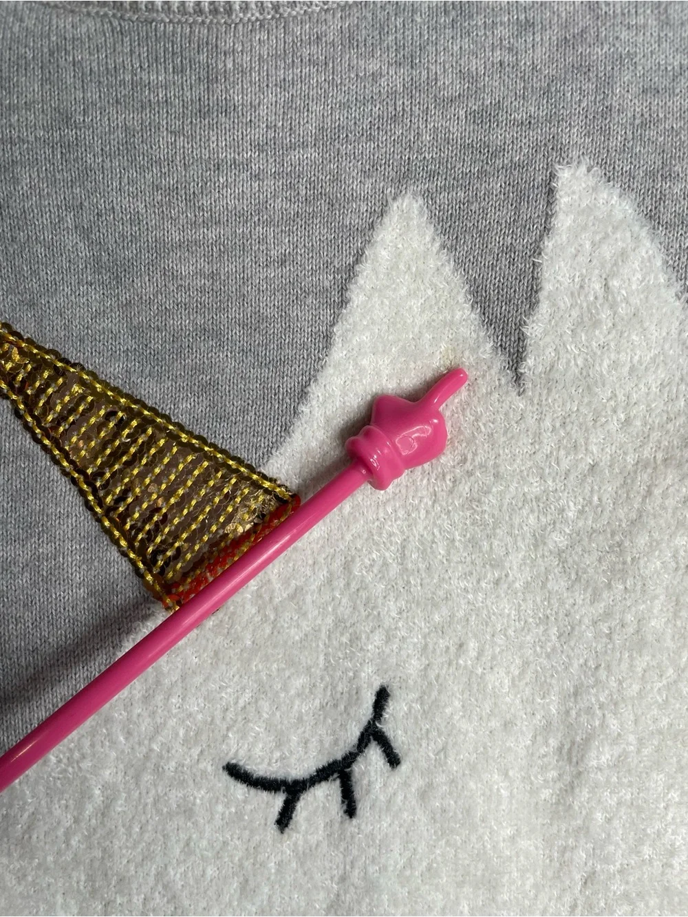 OshKosh B'gosh Gray and White Unicorn Crewneck with Gold Horn